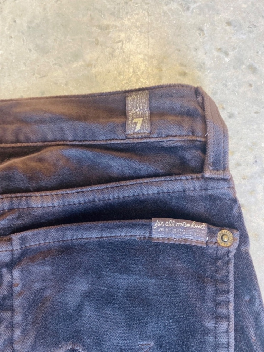 7 For All Mankind Brown Velvet Flare Jeans - Size 27 - Picture 4 of 5
